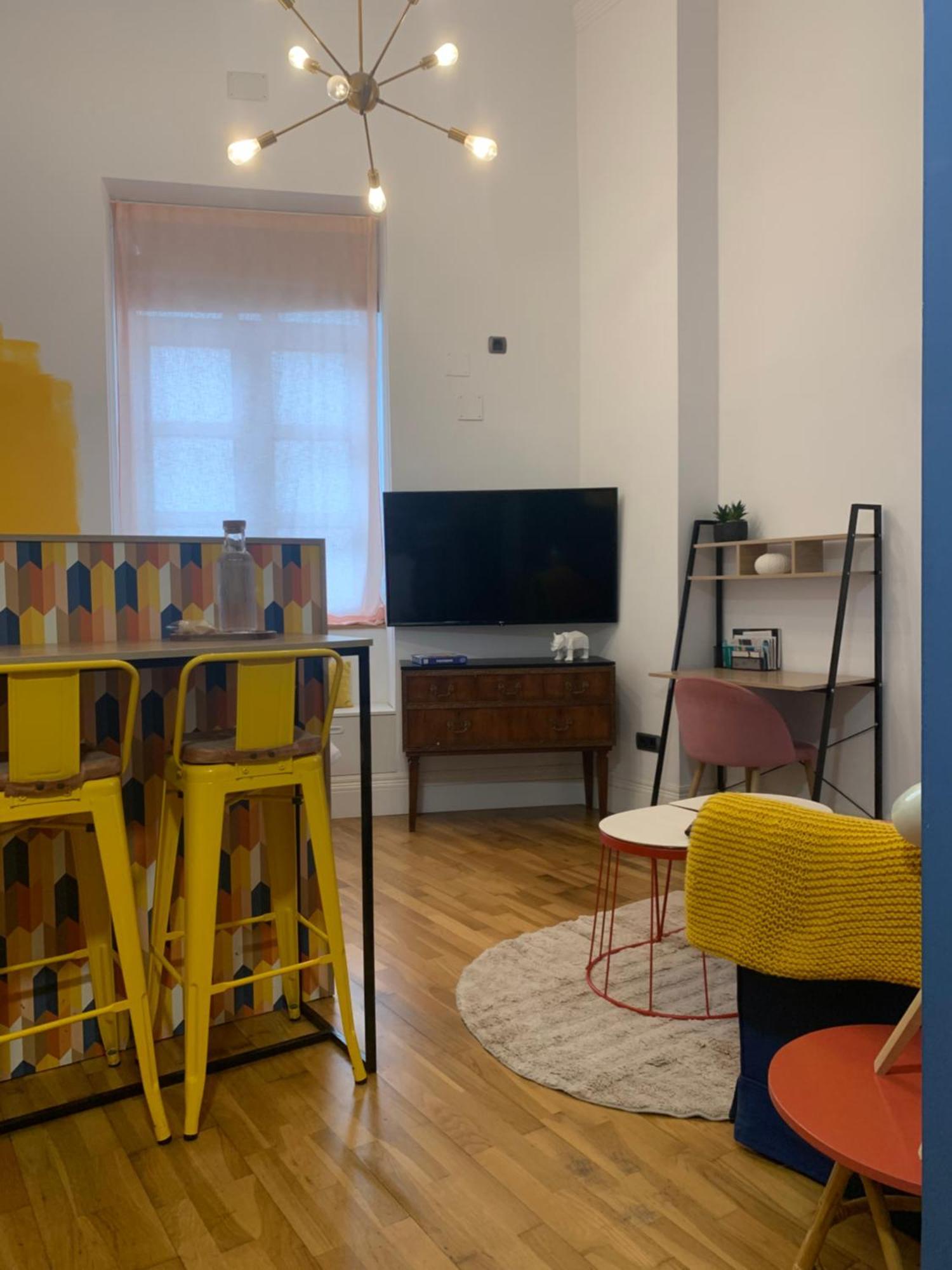 Labarta Estudio En Puerta Del Sol Con Parking Vigo Exteriör bild