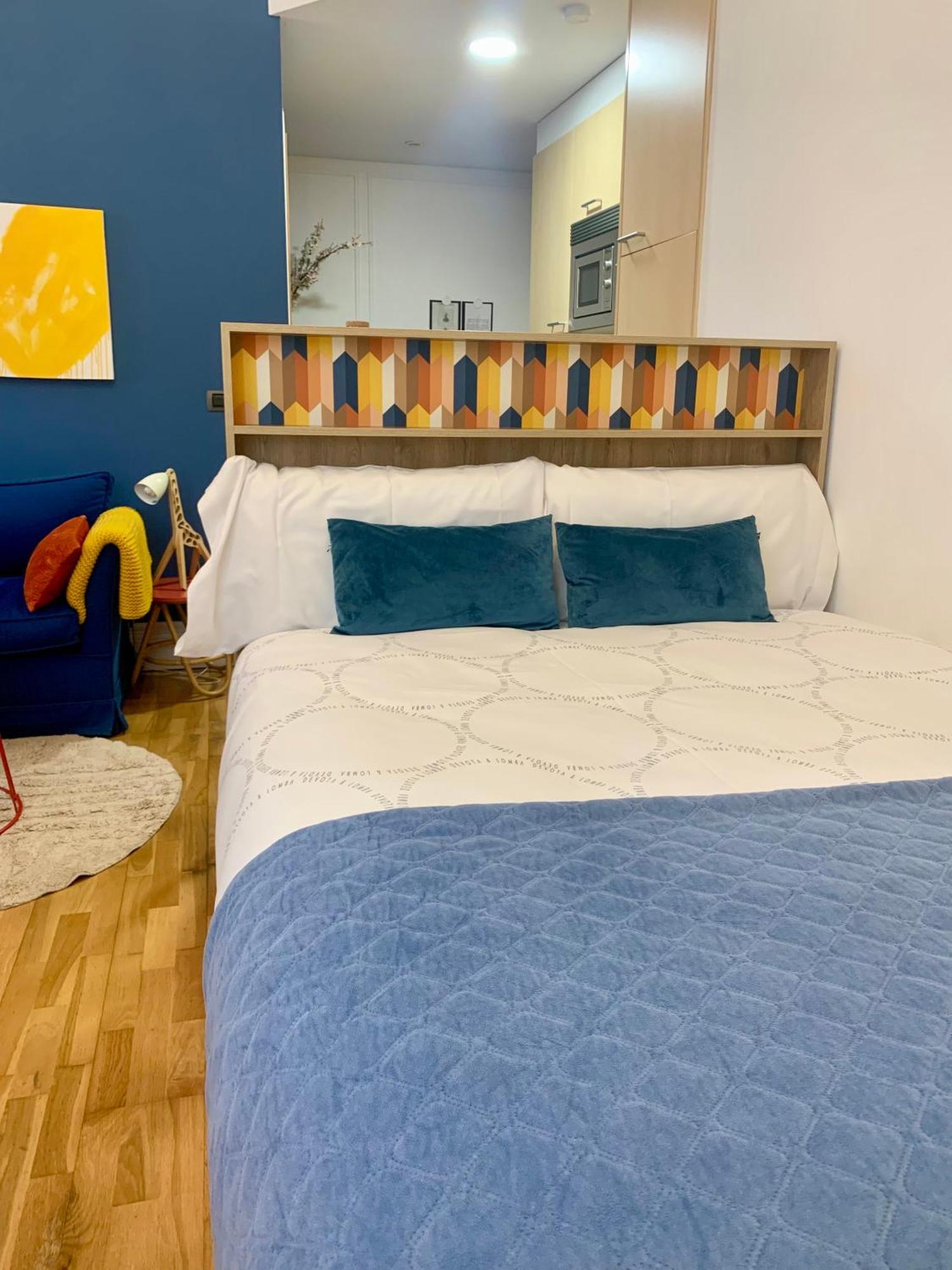 Labarta Estudio En Puerta Del Sol Con Parking Vigo Exteriör bild